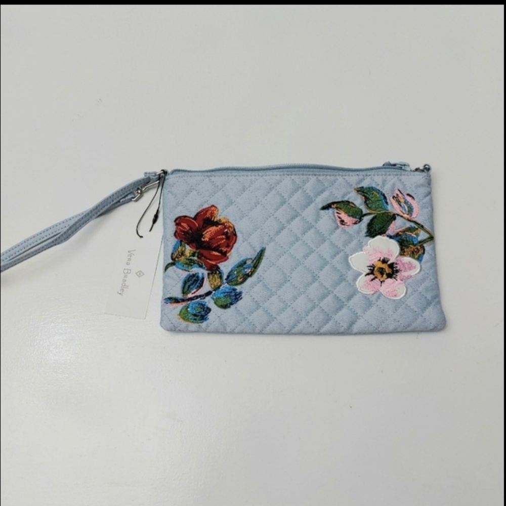 Vera Bradley Wristlet Sea Air Floral NWT